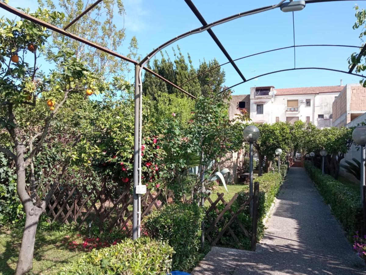 Residenza Caserta Sud - Appartamento Con Giardino Kültér fotó