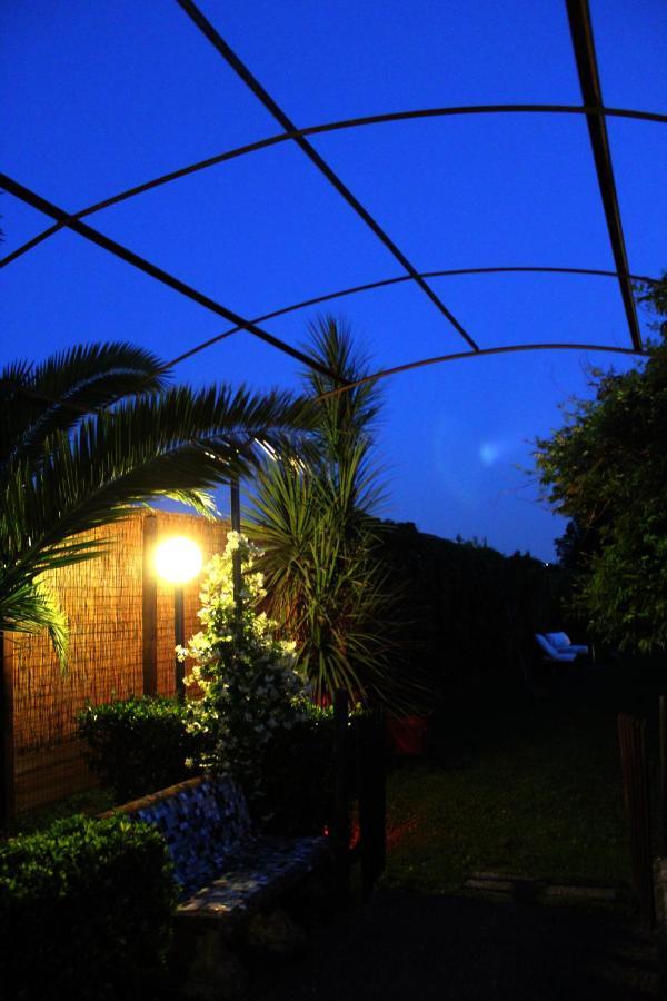 Residenza Caserta Sud - Appartamento Con Giardino Kültér fotó